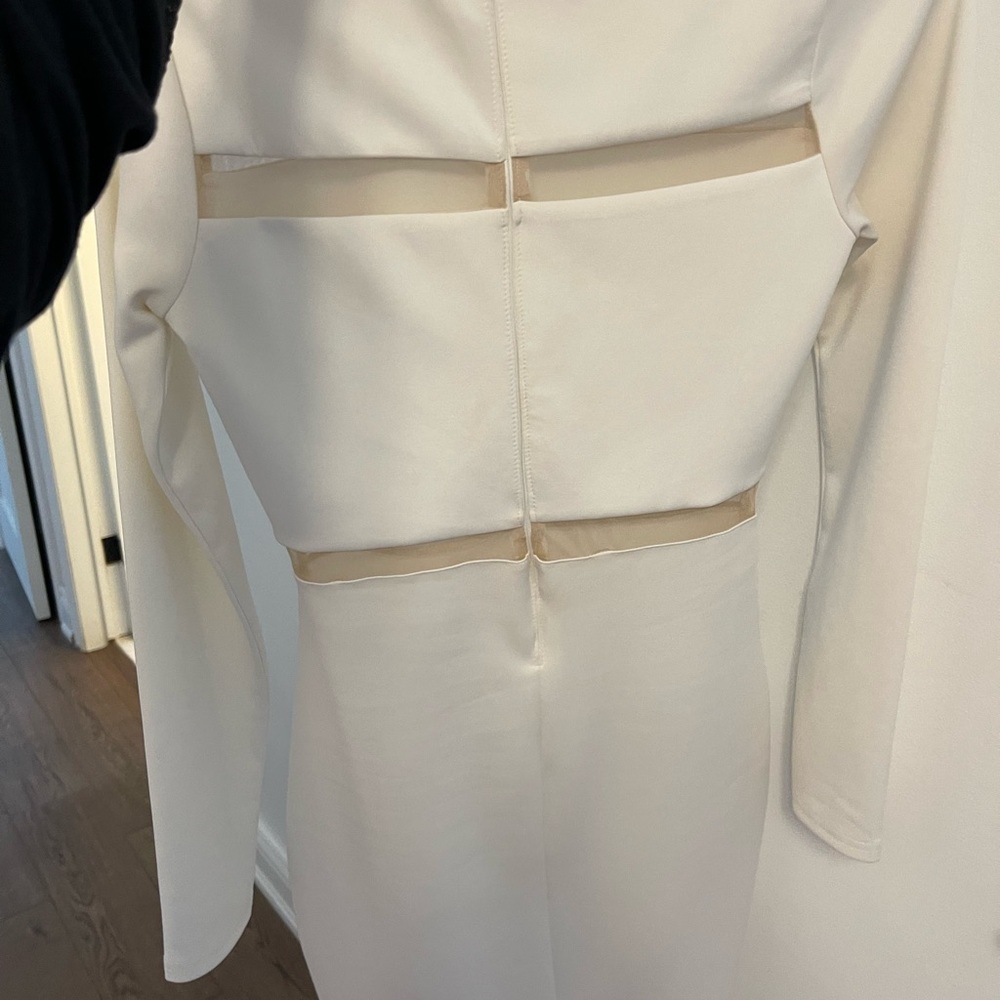 MISGUIDED DRESS - Picture 3 of 5